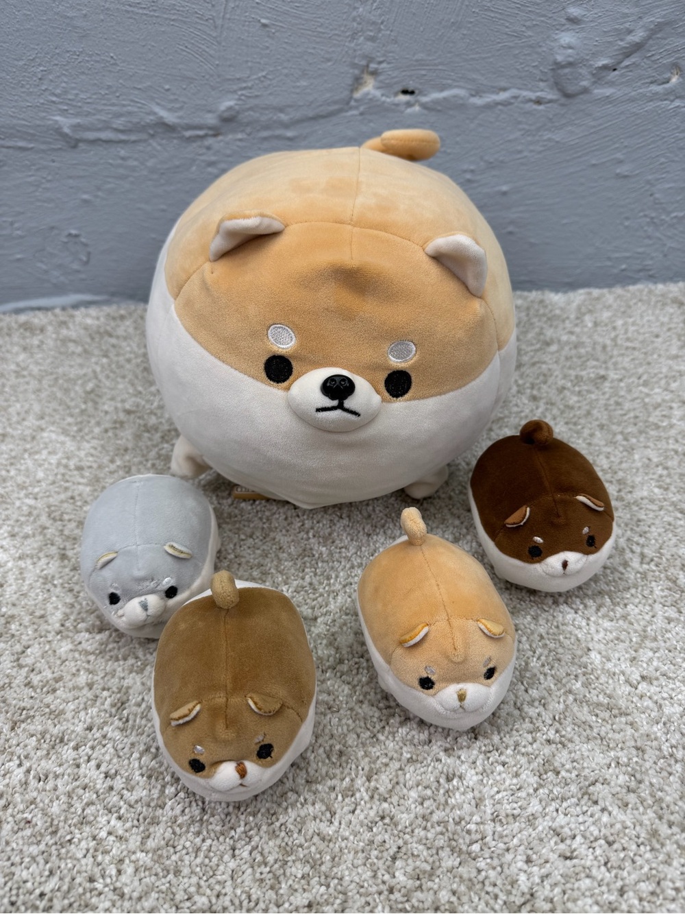 Snug-A-Babies Corgi Dog Plush Stuffed Animal with 4 Puppies